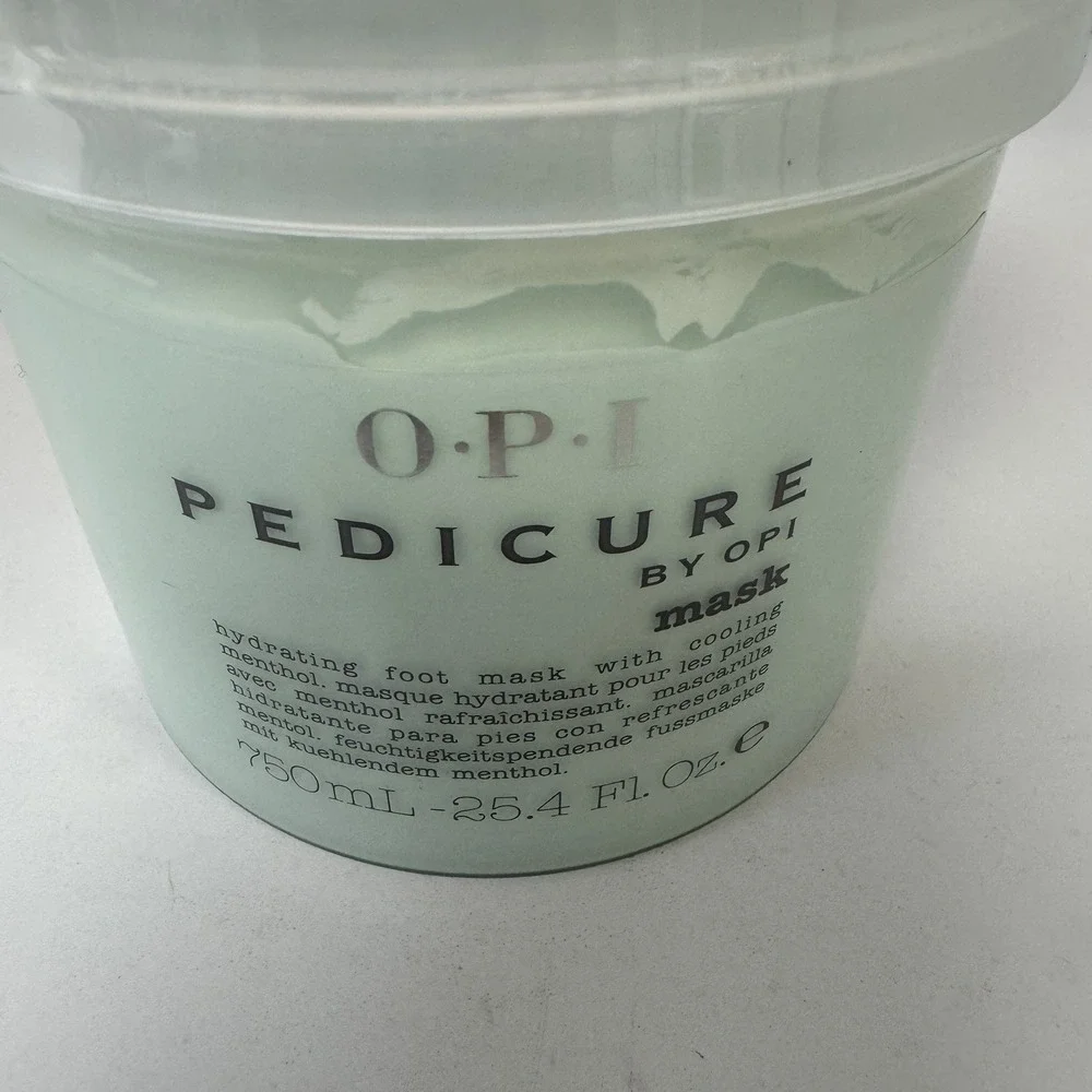 OPI pedicure mask